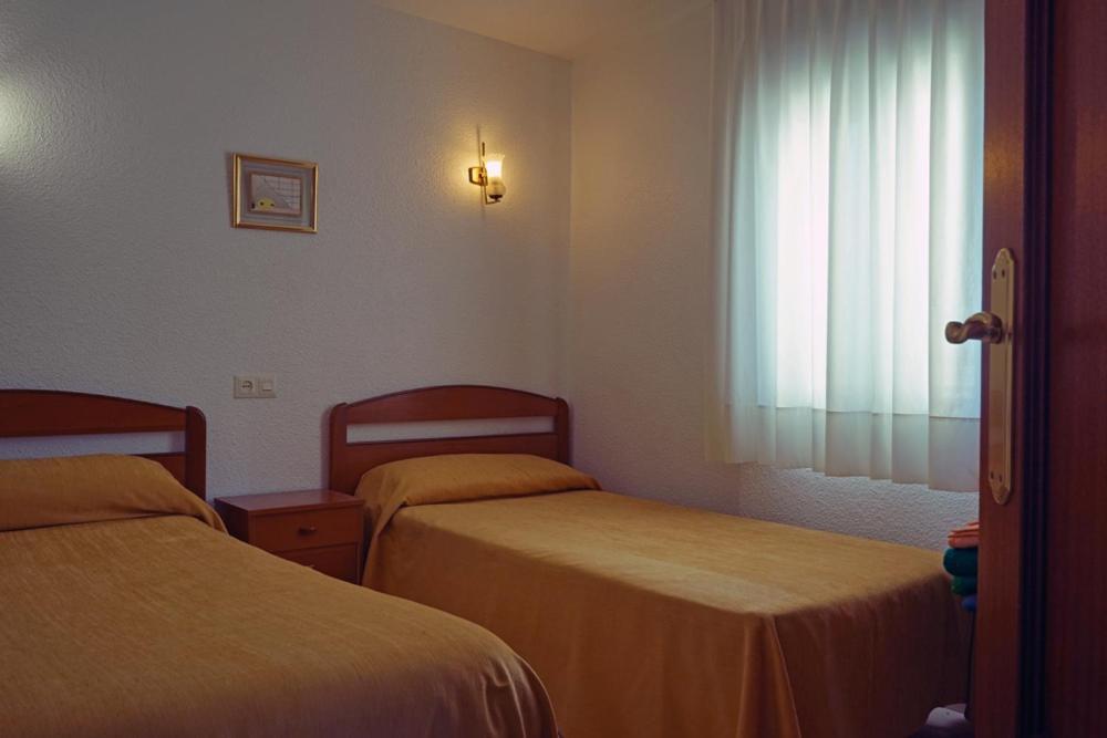 Apartamentos Las Carabelas 베니돔 외부 사진