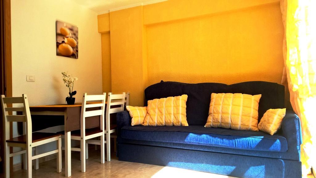 Apartamentos Las Carabelas 베니돔 외부 사진